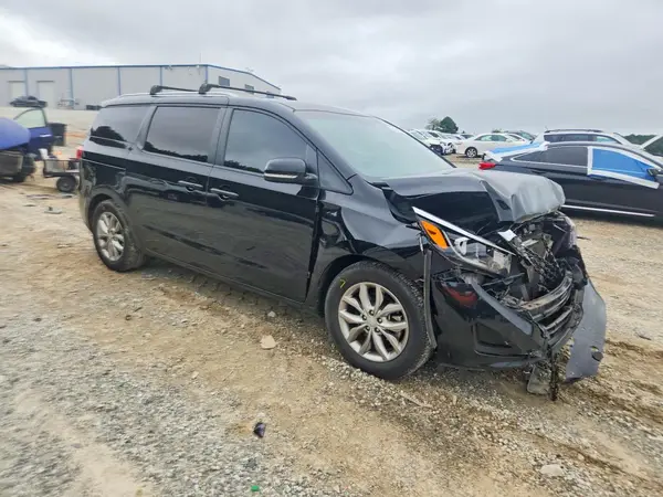 KNDMB5C18K6552777 — 2019 Kia Sedona, фото 4 с аукциона Copart, Передняя часть