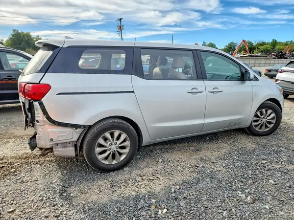 2019 KIA SEDONA VIN KNDMA5C11K6534981 фото 3