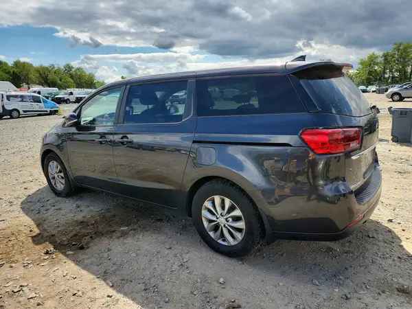 KNDMB5C10L6598105 — 2020 Kia Sedona, фото 2 с аукциона Copart 15.10.2026, Передняя часть