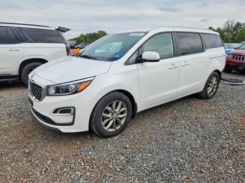 KNDMB5C14L6577919 — 2020 Kia Sedona, Задняя часть (Rear End), фото до ремонта