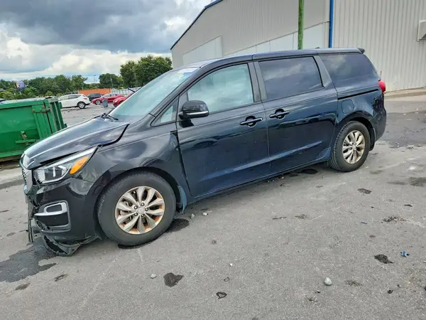 KNDMB5C19M6667830 — 2021 Kia Sedona, Передняя часть (Front End), фото до ремонта