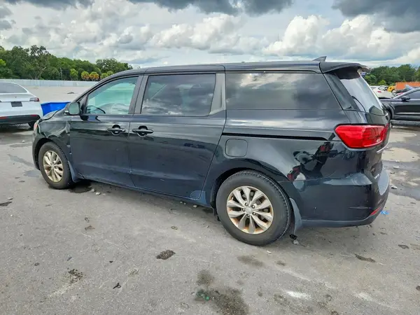 KNDMB5C19M6667830 — 2021 Kia Sedona, фото 2 с аукциона Copart, Передняя часть