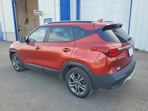 2021 KIA SELTOS VIN KNDEPCAA3M7119944 фото 2