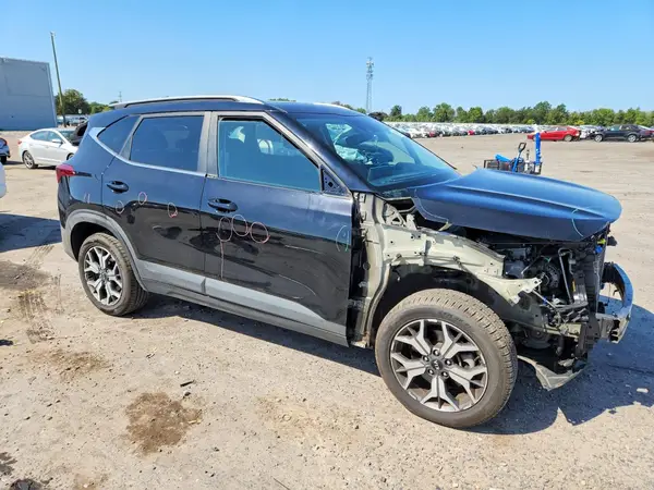 KNDERCAAXM7130112 — 2021 Kia Seltos, фото 4 с аукциона Copart, Передняя часть
