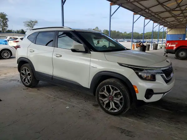 KNDEUCA24M7152372 — 2021 Kia Seltos, фото 4 с аукциона Copart, Задняя часть
