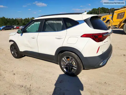 KNDEU2AA7M7082450 — 2021 Kia Seltos, фото 2 с аукциона Copart, Передняя часть