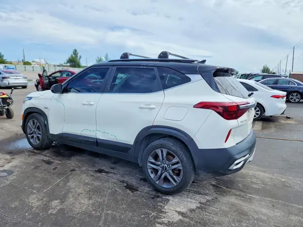 KNDEUCAA9N7251245 — 2022 Kia Seltos, фото 2 с аукциона Copart 05.10.2026, Задняя часть