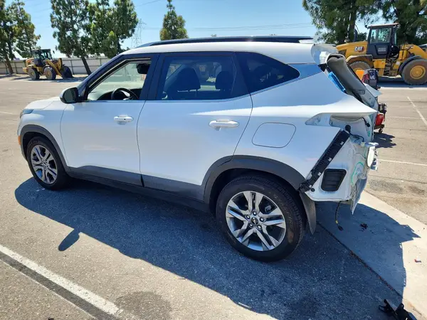 KNDEU2AA7P7447911 — 2023 Kia Seltos, фото 2 с аукциона Copart, Задняя часть