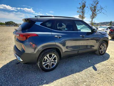 2023 KIA Seltos VIN KNDEU2AA0P7387714 фото 3