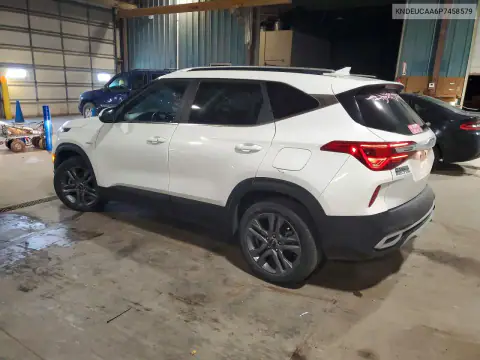 KNDEUCAA6P7458579 — 2023 Kia Seltos, фото 2 с аукциона Copart, Боковая часть