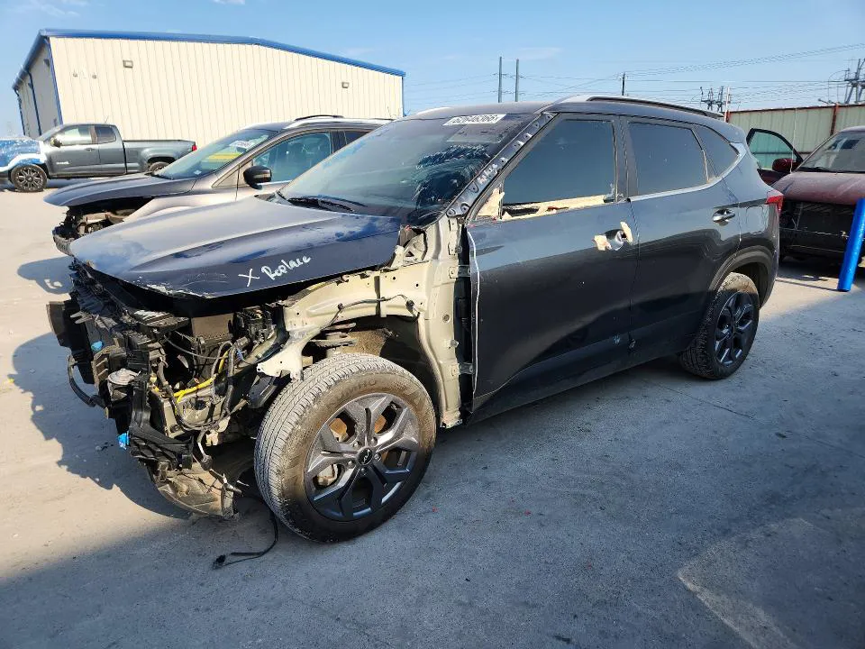 2024 KIA SELTOS VIN KNDEUCAA9R7626038 фото 1