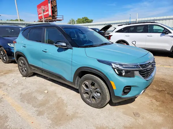 KNDEUCAA8R7476892 — 2024 Kia Seltos, фото 4 с аукциона Copart, Передняя часть