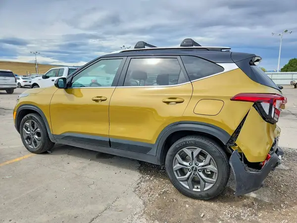 KNDEUCAAXR7555660 — 2024 Kia Seltos, фото 2 с аукциона Copart, Задняя часть