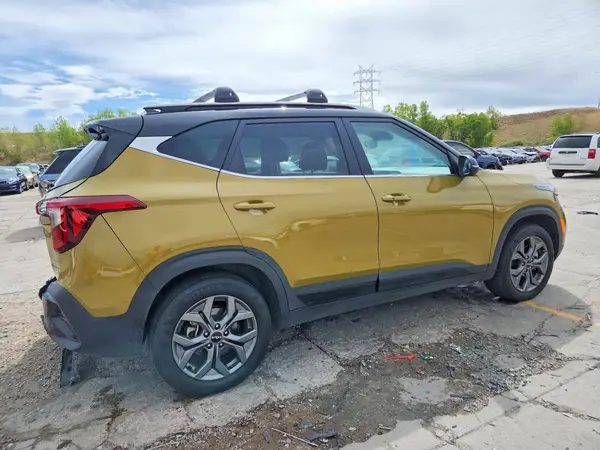 KNDEUCAAXR7555660 — 2024 Kia Seltos, фото 3 с аукциона Copart, Задняя часть