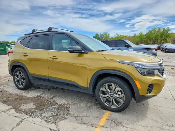 KNDEUCAAXR7555660 — 2024 Kia Seltos, фото 4 с аукциона Copart, Задняя часть