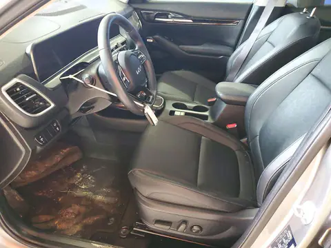 KNDETCA79R7513567 — 2024 Kia Seltos, фото 7 с аукциона Copart, Сторона