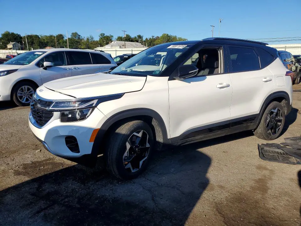 2025 KIA SELTOS VIN KNDEUCAAXS7807641 фото 1