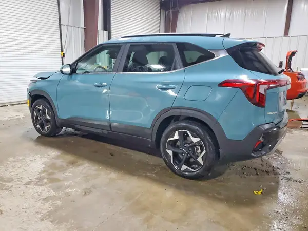 KNDERCAAXS7806197 — 2025 Kia Seltos, фото 2 с аукциона Copart, Передняя часть