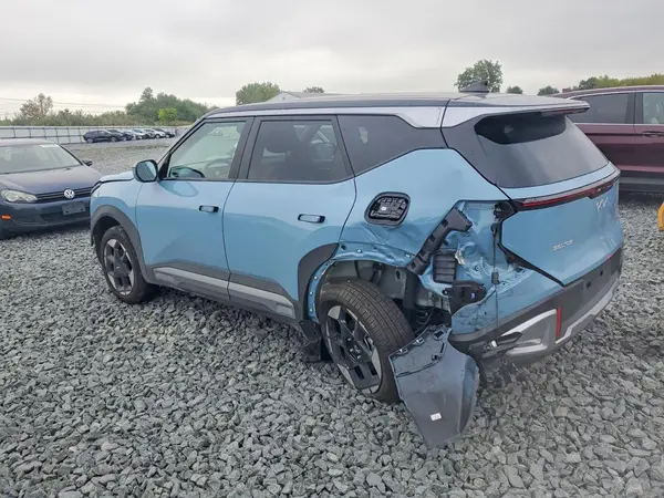 KNDELCD31V7033137 — 2027 Kia Seltos, фото 2 с аукциона Copart, Задняя часть