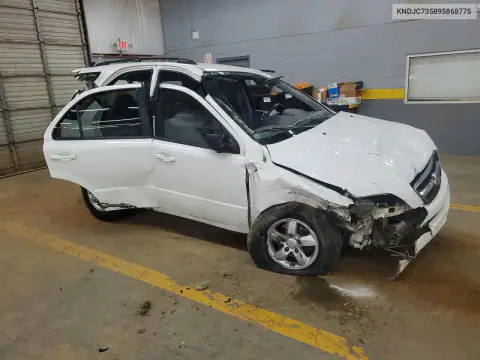 KNDJC735895868775 — 2009 Kia Sorento, фото 4 с аукциона Copart, Повреждения со всех сторон