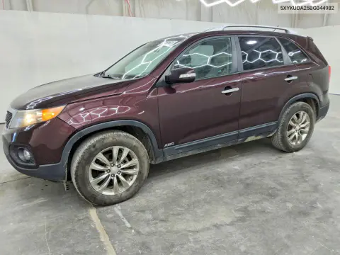 5XYKUDA25BG044982 — 2011 Kia Sorento, Механические повреждения, фото до ремонта