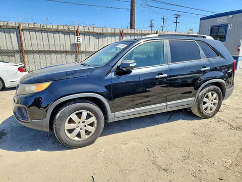 5XYKT4A25BG179723 — 2011 Kia Sorento, Задняя часть (Rear End), фото до ремонта