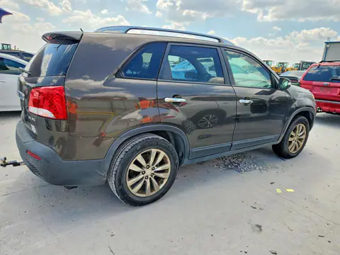 2011 KIA SORENTO VIN 5XYKU4A23BG114060 фото 3