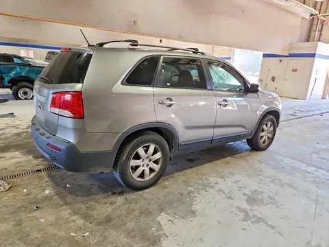 2011 KIA SORENTO VIN 5XYKT3A12BG185979 фото 3