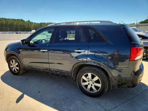 2011 KIA SORENTO VIN 5XYKT4A11BG062518 фото 2