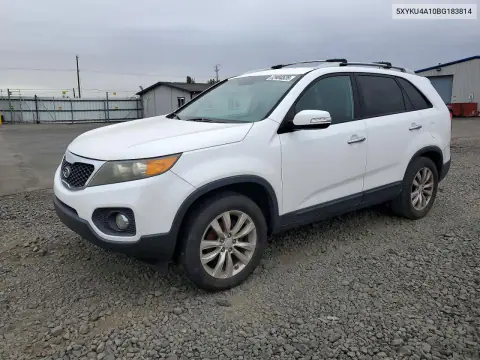 5XYKU4A10BG183814 — 2011 Kia Sorento, Снята обшивка, фото до ремонта