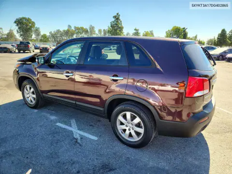 2013 Kia Sorento Lx VIN 5XYKT3A17DG402865 фото 2