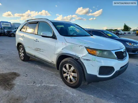 5XYKTDA29DG319078 — 2013 Kia Sorento, фото 4 с аукциона Copart, Передняя часть