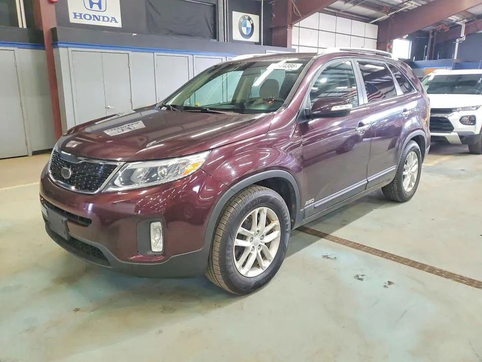 2014 KIA Sorento VIN 5XYKTCA62EG489040 фото 1