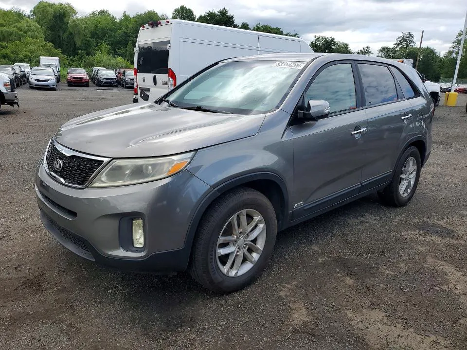 2015 KIA Sorento VIN 5XYKTCA60FG636117 фото 1