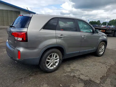 2015 KIA Sorento VIN 5XYKTCA60FG636117 фото 3