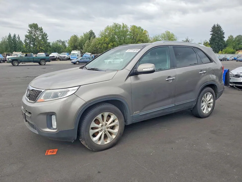 2015 KIA Sorento VIN 5XYKUDA72FG628340 фото 1
