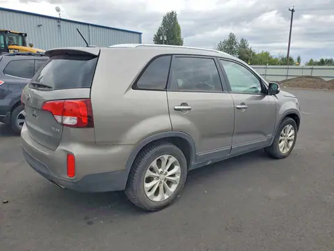 2015 KIA Sorento VIN 5XYKUDA72FG628340 фото 3