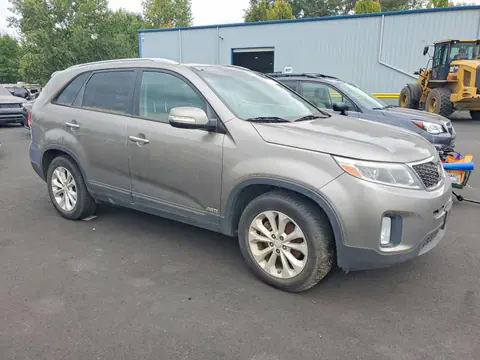 2015 KIA Sorento VIN 5XYKUDA72FG628340 фото 4