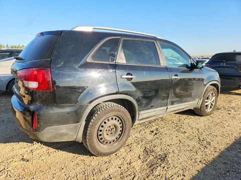 2015 KIA Sorento VIN 5XYKTDA76FG614721 фото 3