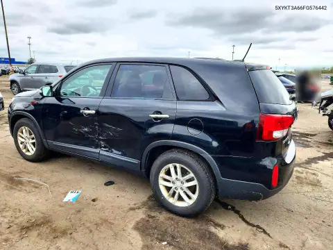 5XYKT3A66FG576442 — 2015 Kia Sorento, фото 2 с аукциона Copart, Боковая часть