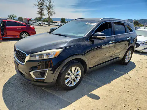 5XYPG4A3XGG091146 — 2016 Kia Sorento, Задняя часть (Rear End), фото до ремонта