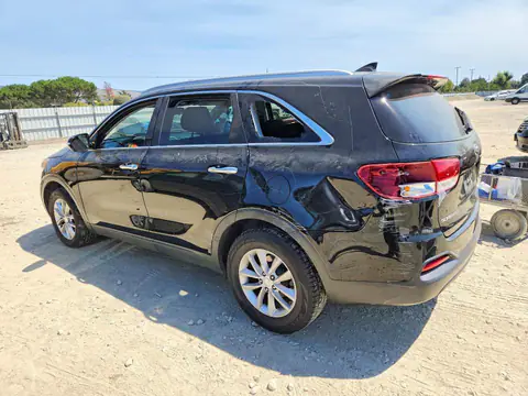 5XYPG4A3XGG091146 — 2016 Kia Sorento, фото 2 с аукциона Copart 13.10.2026, Задняя часть