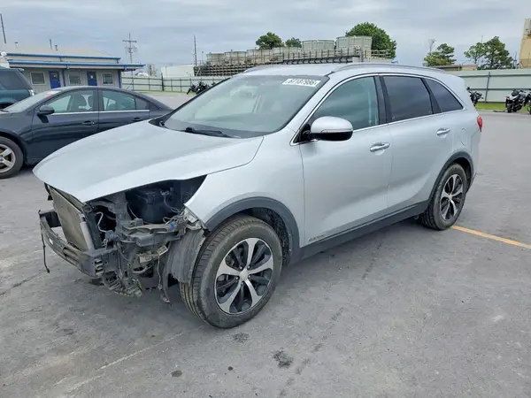 5XYPHDA51GG158781 — 2016 Kia Sorento, Передняя часть (Front End), фото до ремонта