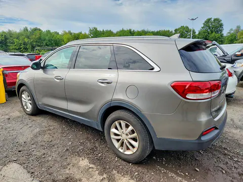 2016 KIA Sorento VIN 5XYPGDA38GG061028 фото 2
