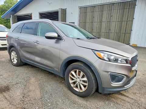 2016 KIA Sorento VIN 5XYPGDA38GG061028 фото 4