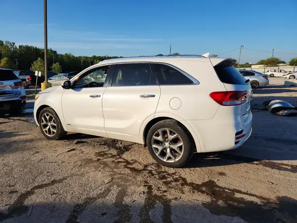 5XYPKDA56GG016783 — 2016 Kia Sorento, фото 2 с аукциона Copart, Мелкие вмятины и царапины