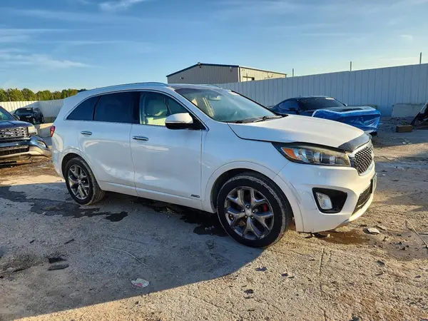 5XYPKDA56GG016783 — 2016 Kia Sorento, фото 4 с аукциона Copart, Мелкие вмятины и царапины