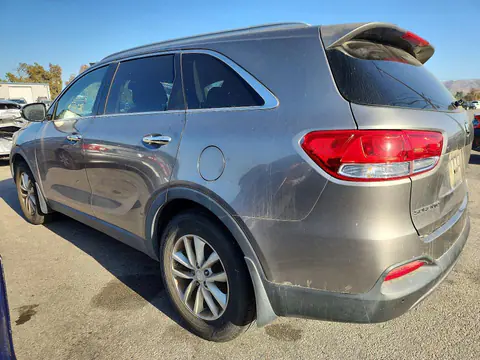 2016 KIA Sorento VIN 5XYPG4A38GG165406 фото 2
