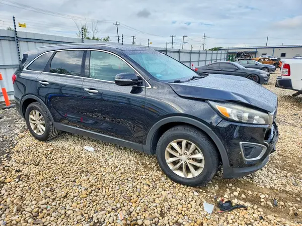 5XYPG4A37GG119761 — 2016 Kia Sorento, фото 4 с аукциона Copart, Передняя часть