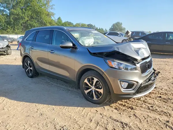 5XYPH4A50GG095737 — 2016 Kia Sorento, фото 4 с аукциона Copart 12.10.2026, Передняя часть